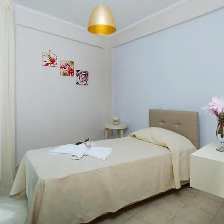 Cottage, Panormo Holiday home *