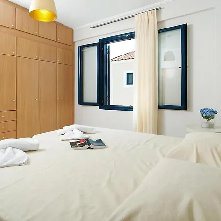 Cottage, Panormo Holiday home *